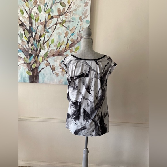 SIMPLY VERA - VERA WANG TOP SIZE EXTRA LARGE 🌟EUC🌟 - Picture 5 of 11